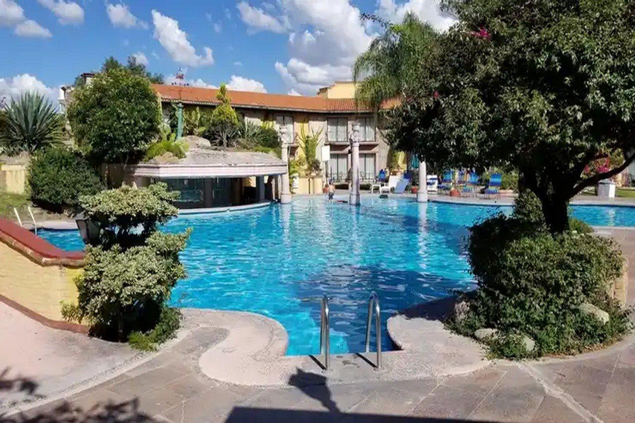 Gran Hotel Hacienda De La Noria Aguascalientes Esterno foto The pool at the hotel