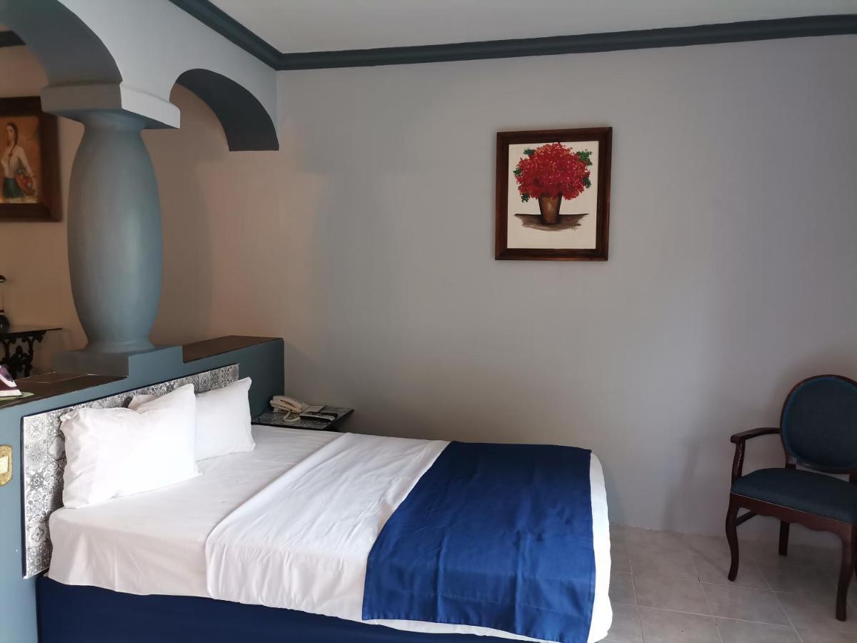 Gran Hotel Hacienda De La Noria Aguascalientes Esterno foto A room at the hotel