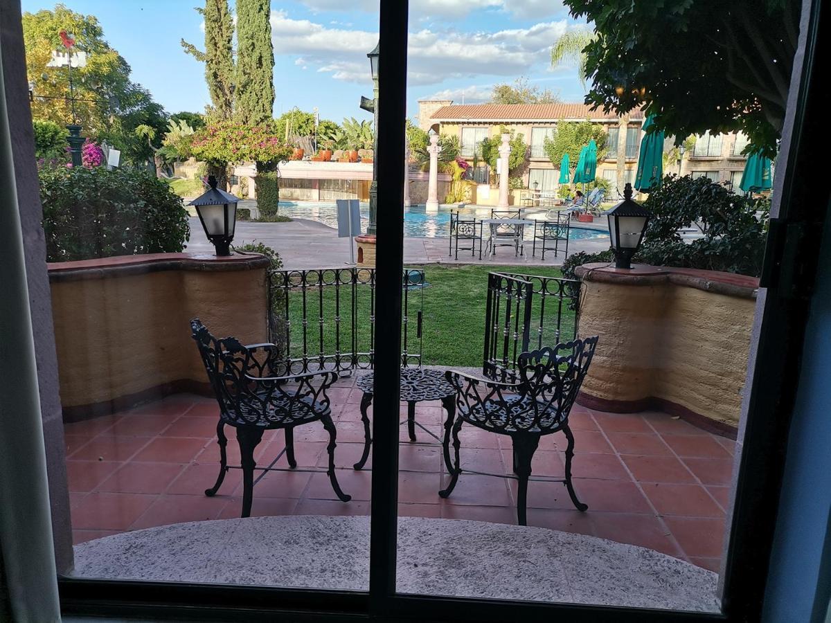 Gran Hotel Hacienda De La Noria Aguascalientes Esterno foto View of the hotel's pool area